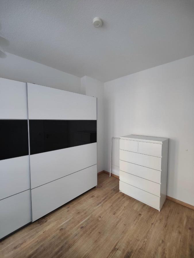 Apartment Neu Sanierte Mit Balkon Und Stellplatz