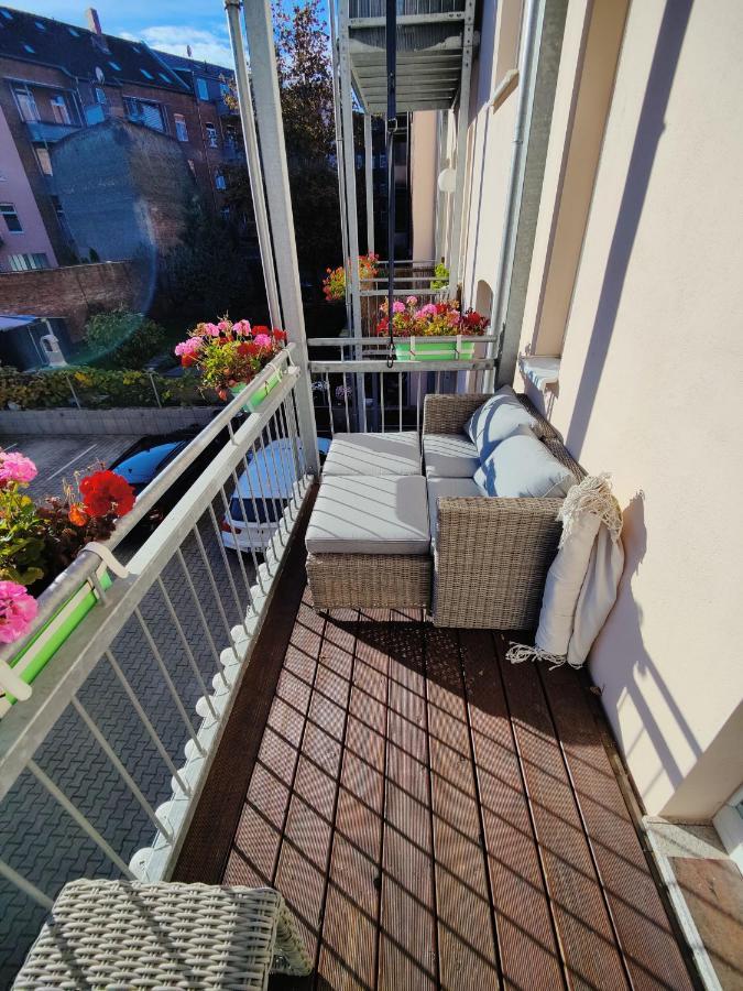 Apartment Neu Sanierte Mit Balkon Und Stellplatz Erfurt